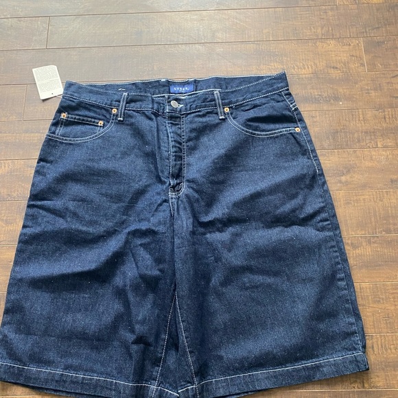 Vintage Guess Y2K Jean shorts - Picture 1 of 9